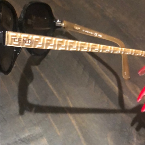 Authentic Fendi Sunglasses - Picture 3 of 7